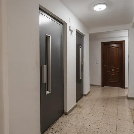 Tuguest Huelin Apartment Malaga
